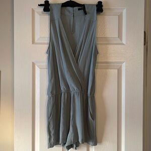 Bcbgmaxazaria romper xs